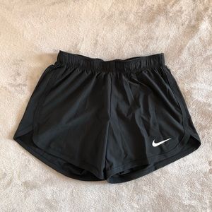 NIKE Wmns Running Shorts Size S